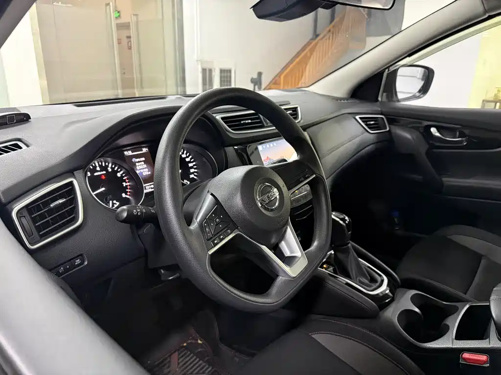 Nissan Qashqai 2021 — фото 10