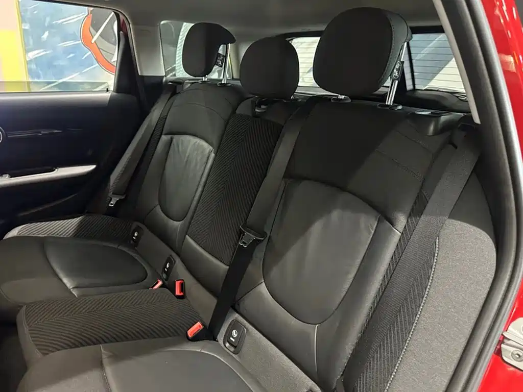 MINI Clubman 2016 — фото 13