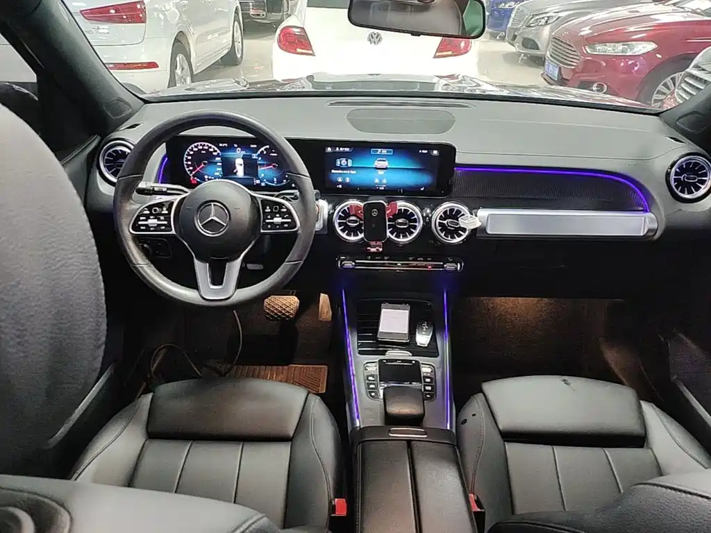 Mercedes-Benz GLB 2021 — фото 10