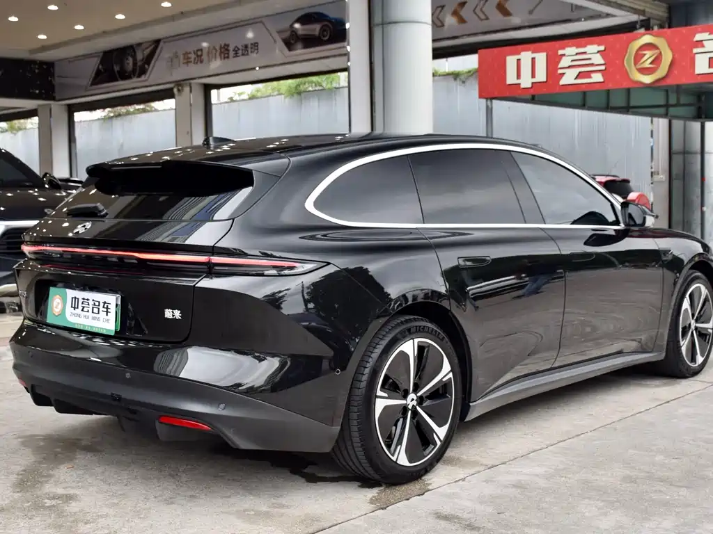 NIO ET5T 2025