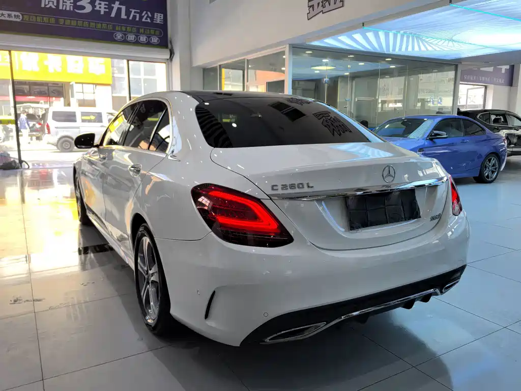 Mercedes-Benz C-Class 2021 — фото 16