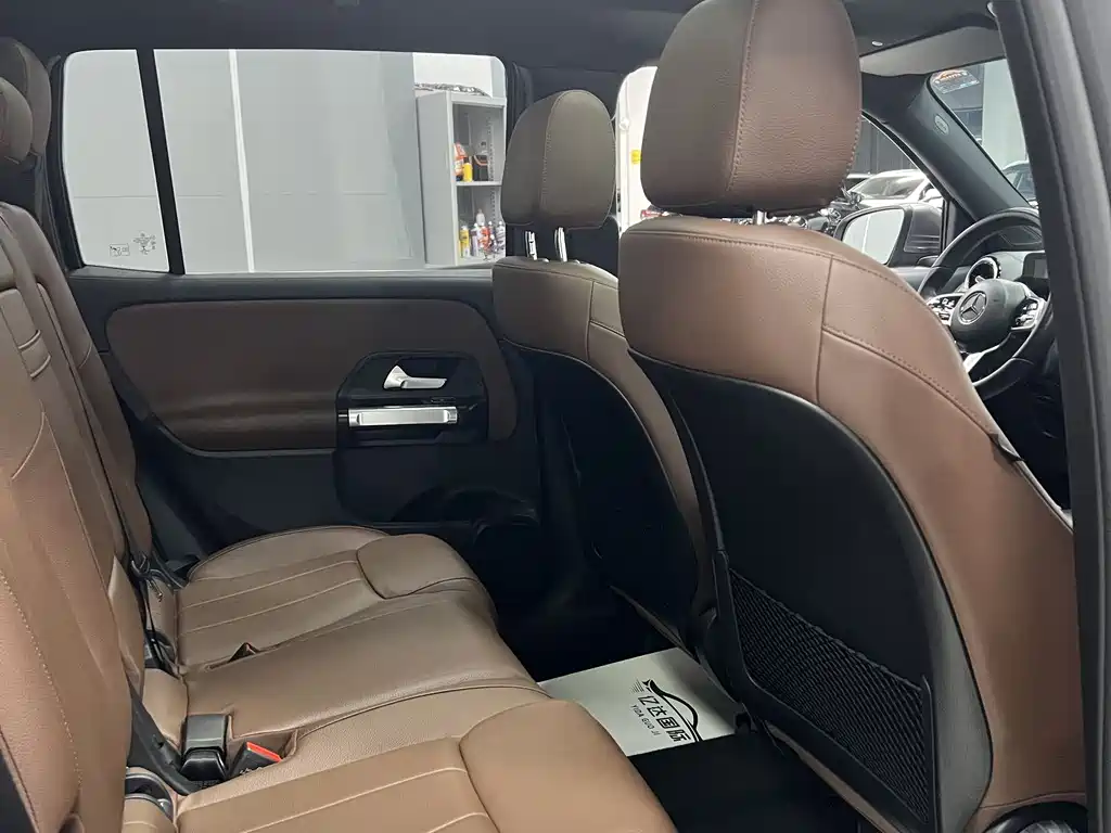 Mercedes-Benz GLB 2022 — фото 13