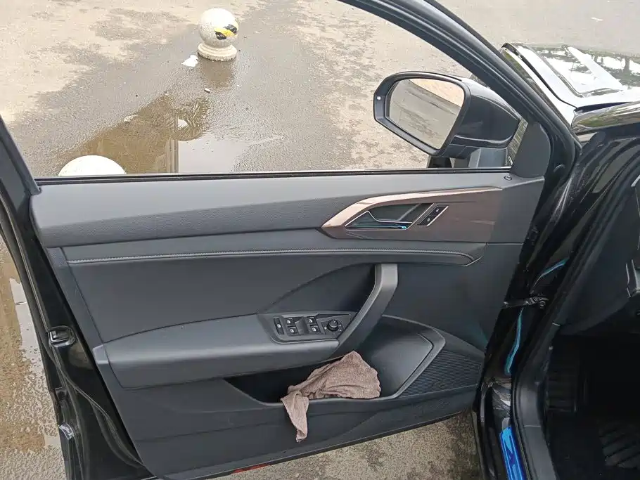 Volkswagen Tharu 2021