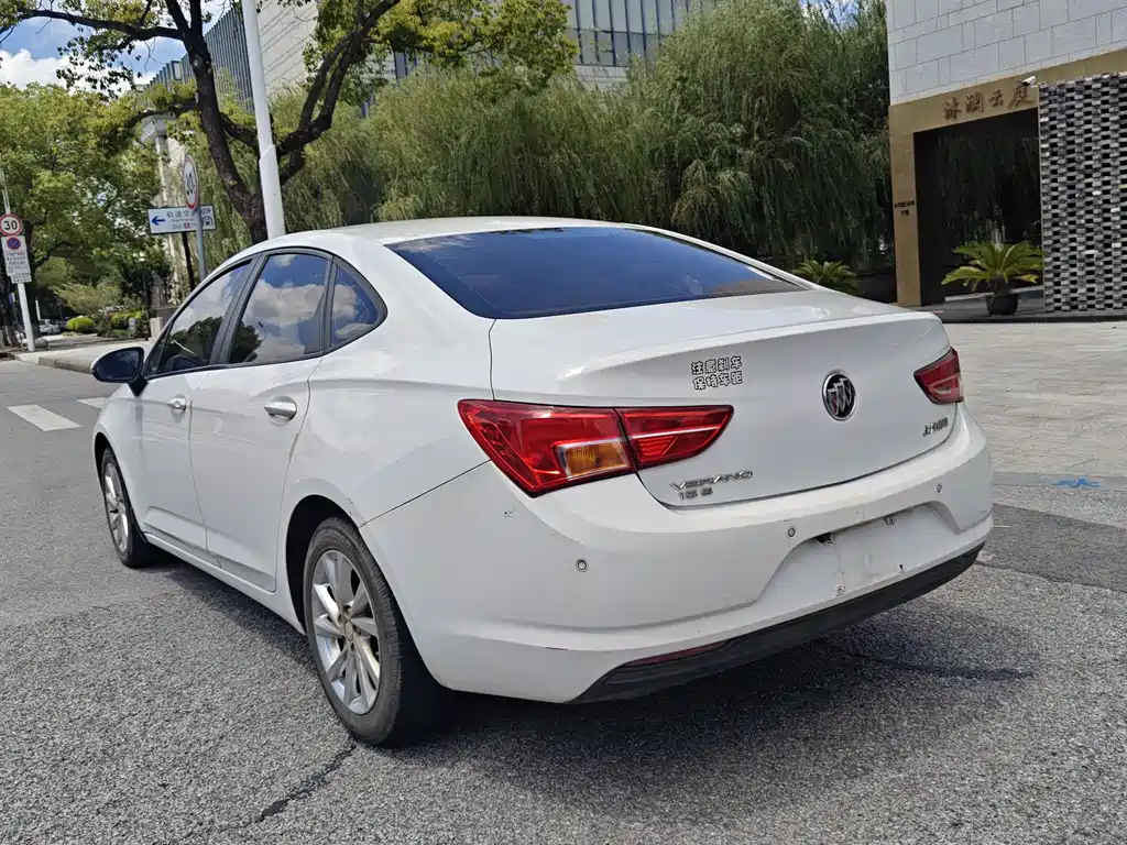 Buick Verano 2016 — фото 6