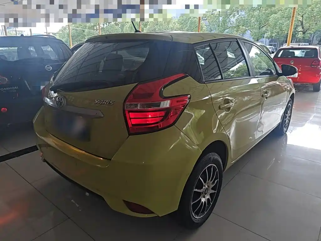 Toyota Yaris L 2017