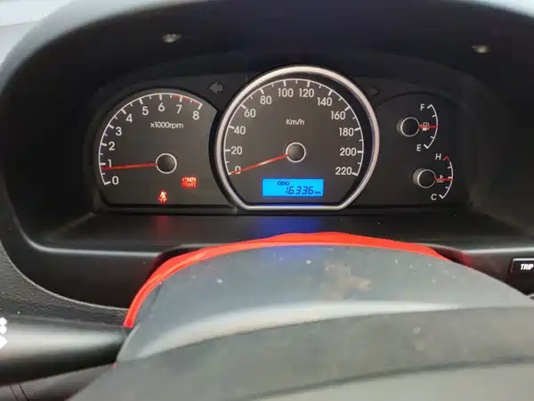 Hyundai Yuedong 2015