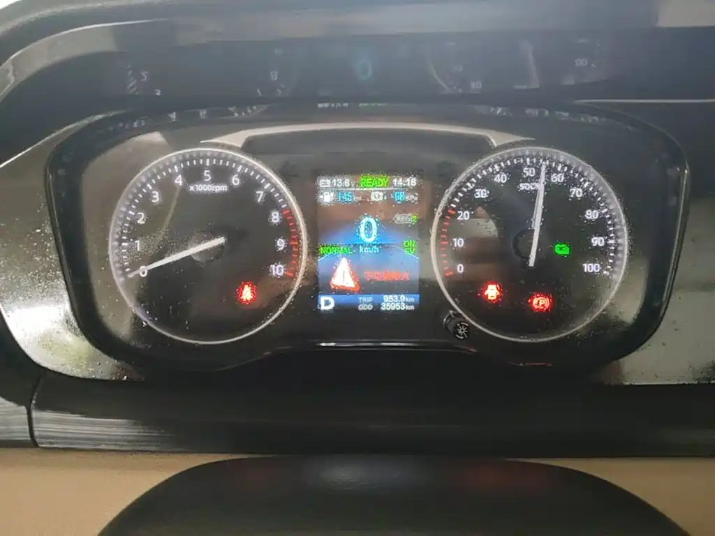 Changan Kuayue Star V7 EV 2023 — фото 12