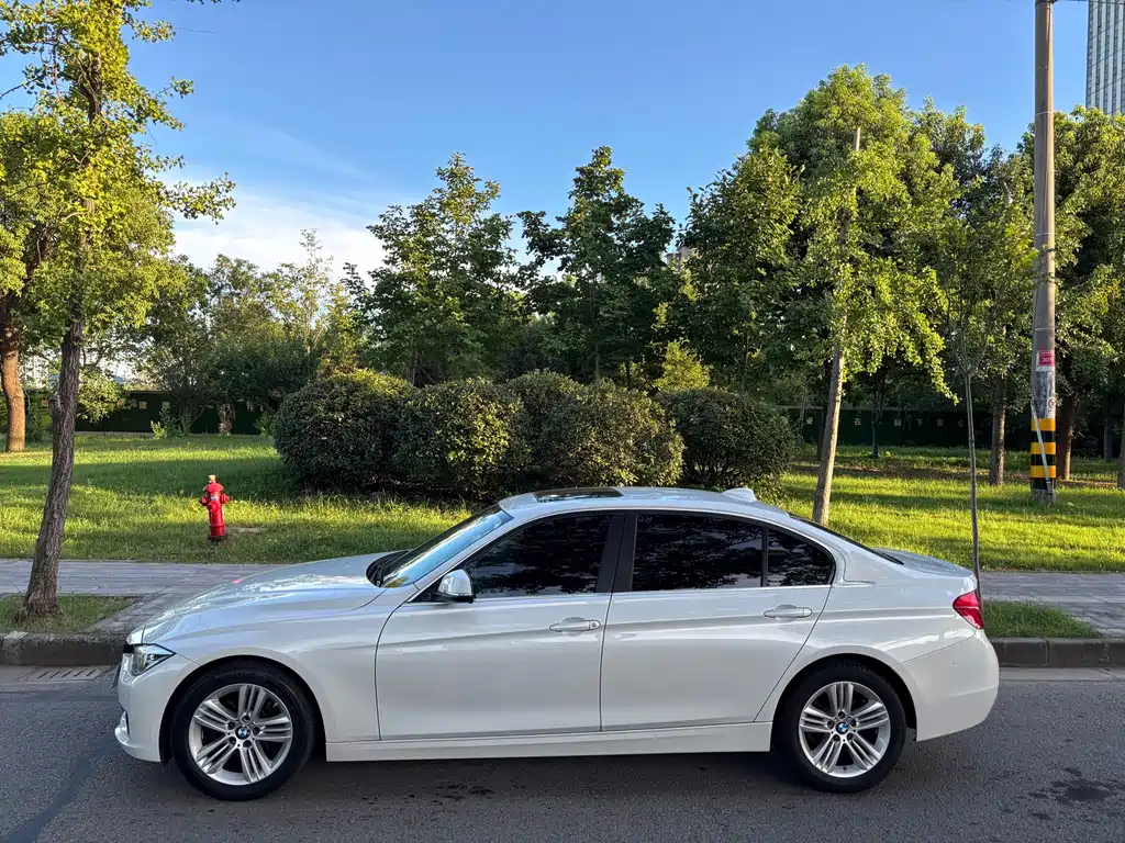 BMW 3 Series 2017