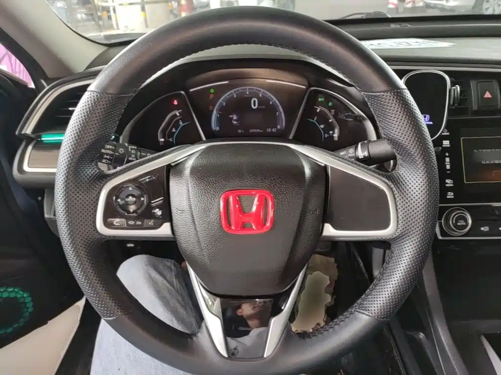 Honda Civic 2021 — фото 11