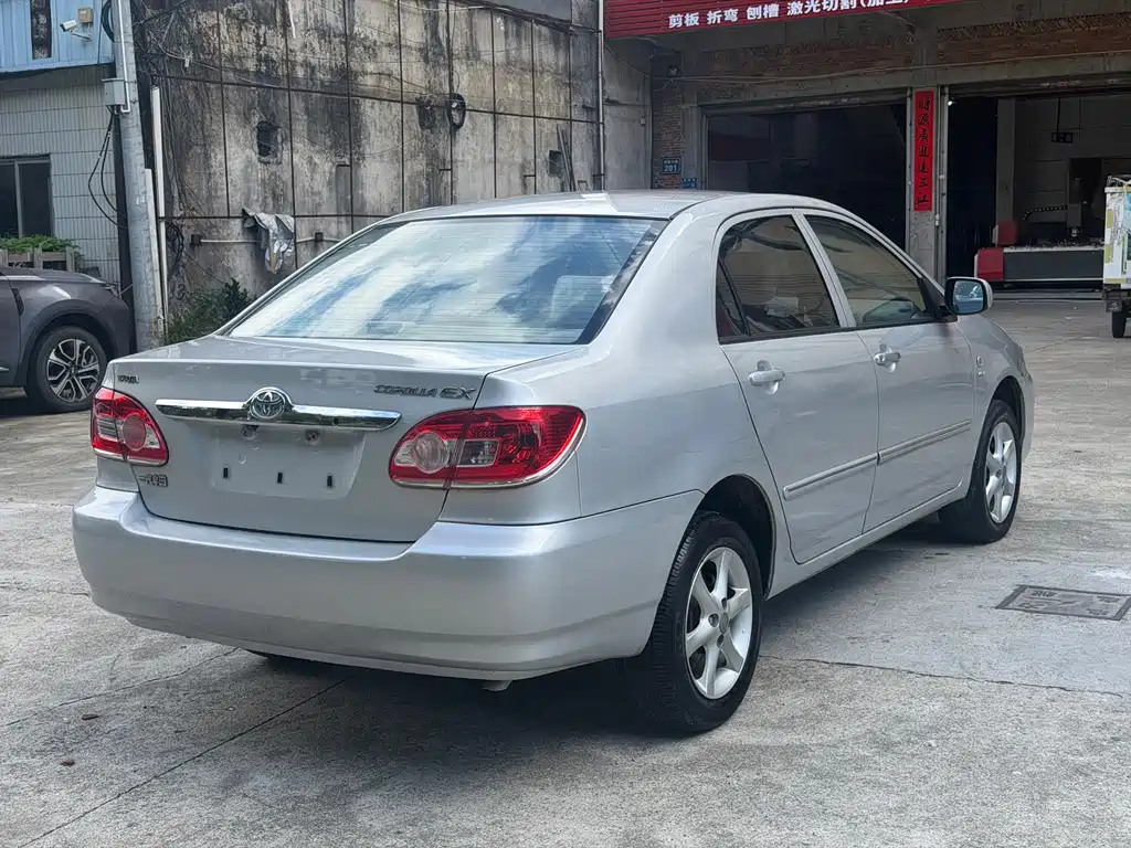 Toyota Corolla 2011