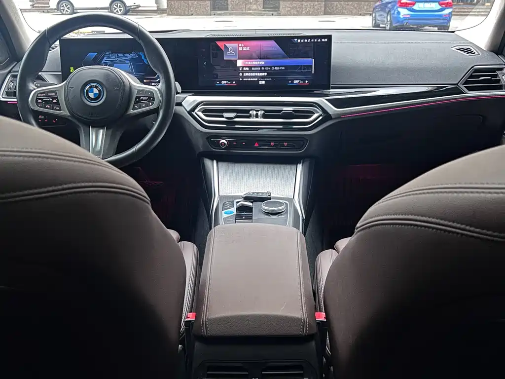 BMW i3 2024 — фото 18