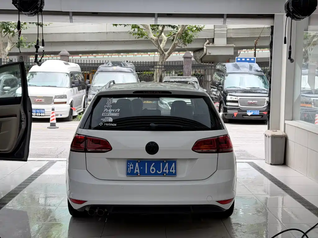 Volkswagen Golf 2016