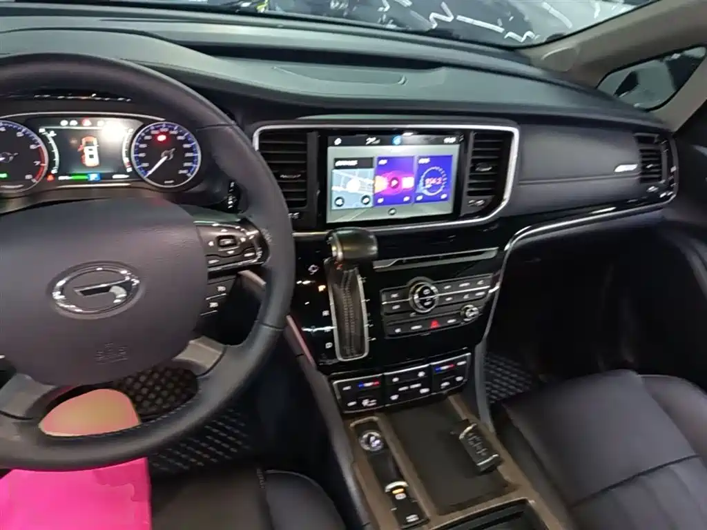 GAC Motor Trumpchi M8 2020 — фото 10