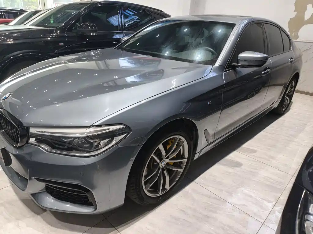 BMW 5 Series 2020