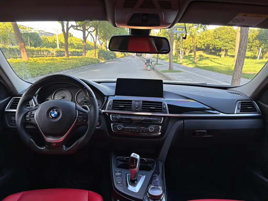 BMW 3 Series 2017