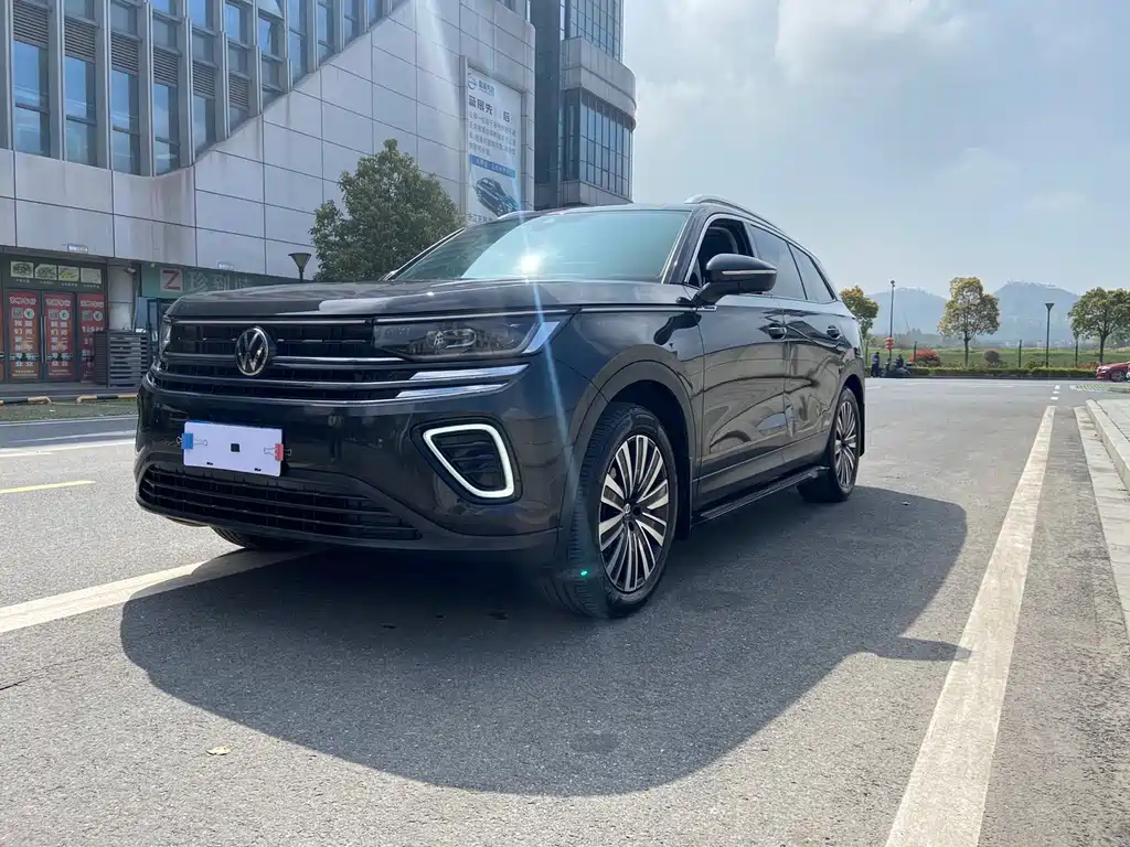 Volkswagen Tavendor 2023