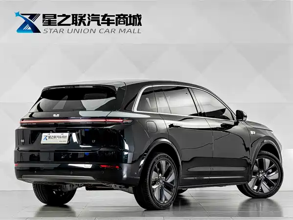 Li Auto L7 2025
