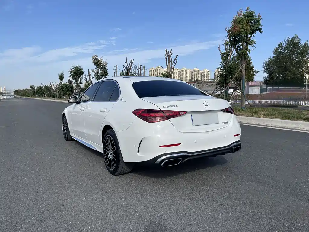 Mercedes-Benz C-Class 2023