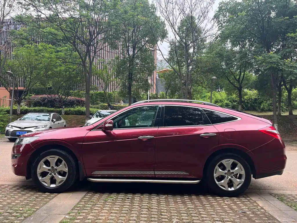 Honda Crosstour 2013