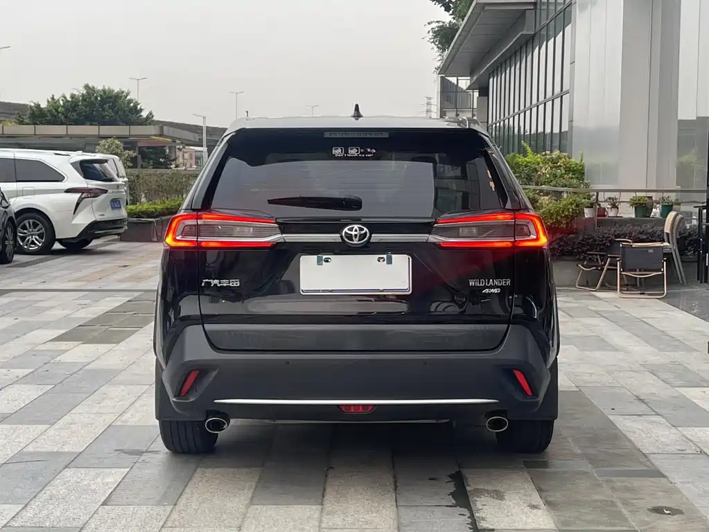 Toyota Wildlander 2021 — фото 19