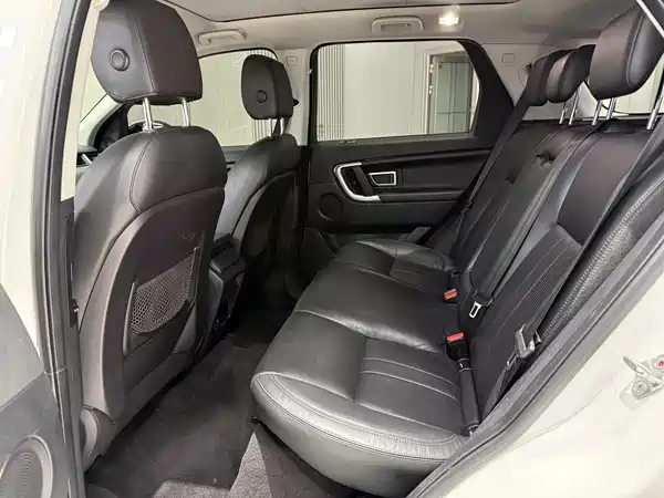Land Rover Discovery Sport 2019