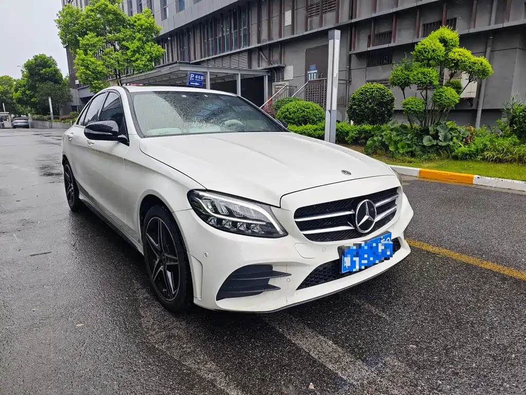 Mercedes-Benz C-Class 2020 — фото 4