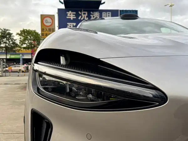 Xiaomi YU7 2025