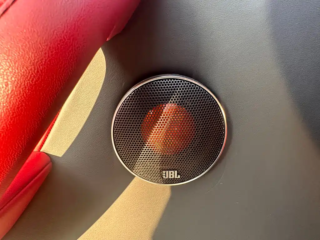 Maserati Levante 2018 — фото 15