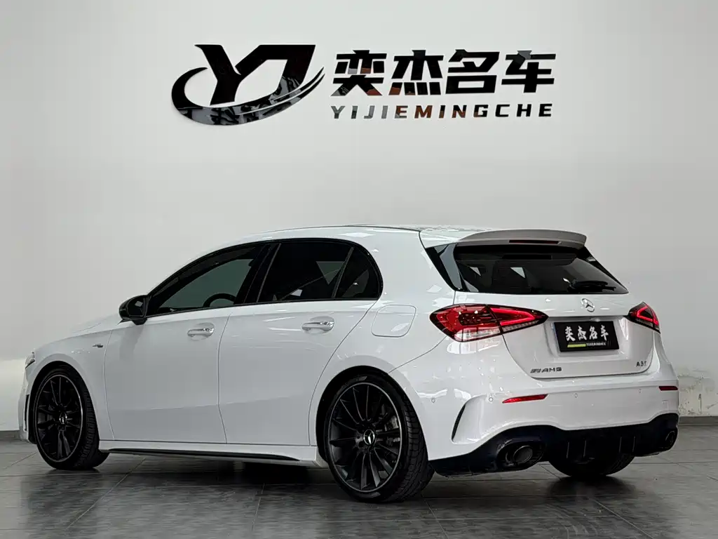 Mercedes-Benz A-Class AMG 2020 — фото 7