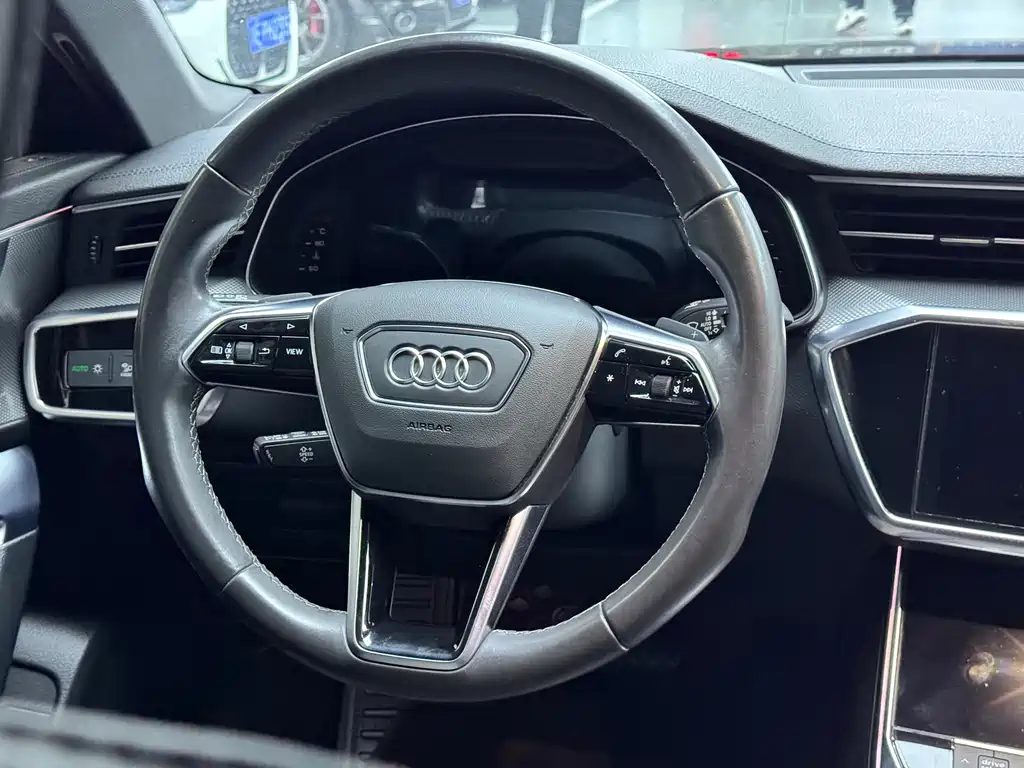 Audi A6L 2021 — фото 8