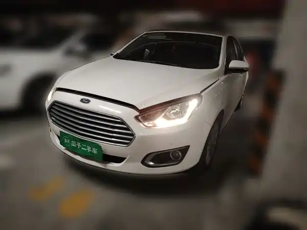 Ford Escort 2018