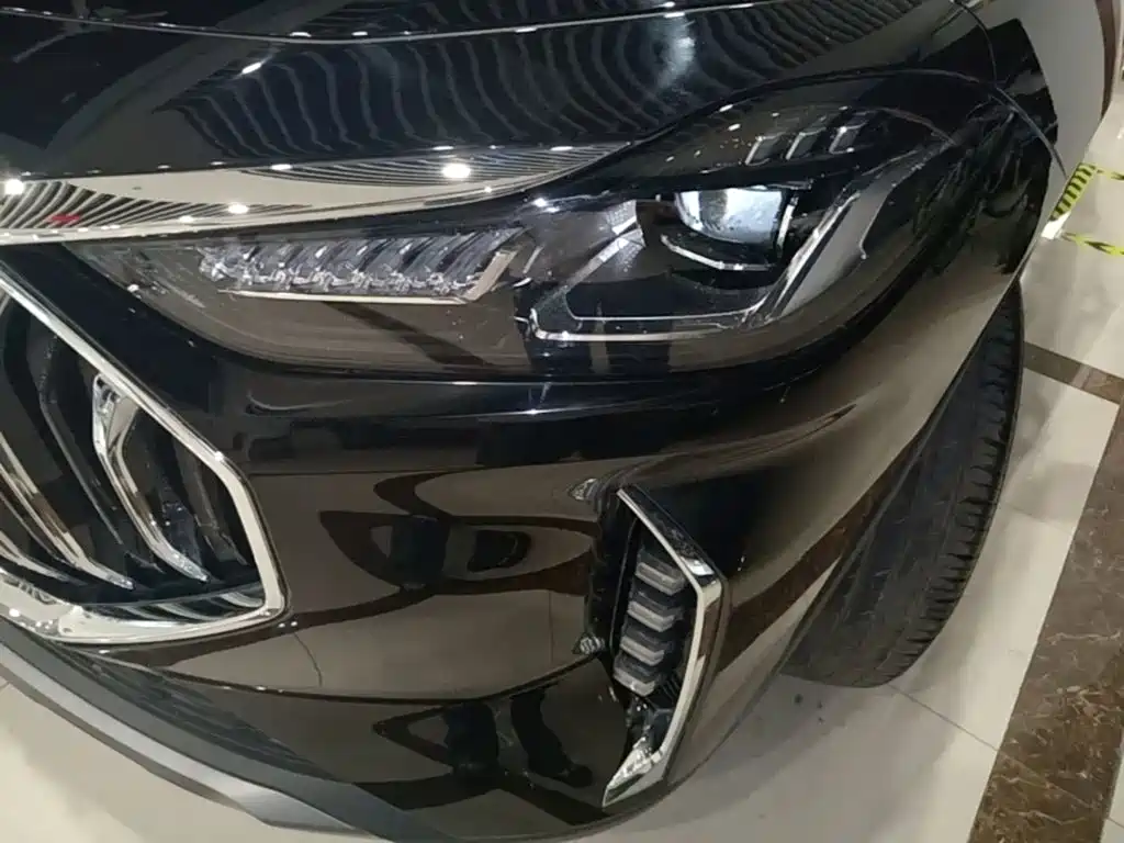 Jetour Jietu X70 PLUS 2023 — фото 24