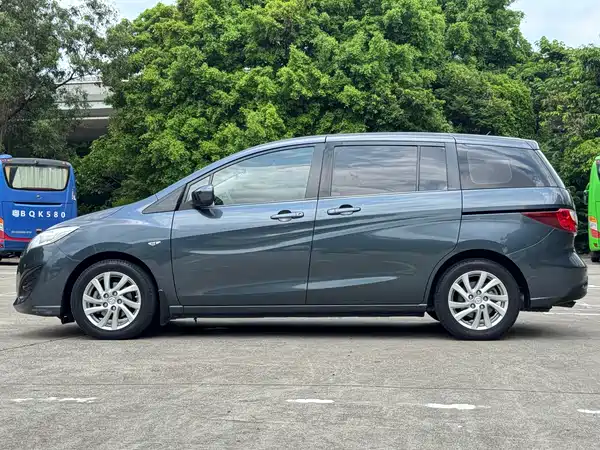 Mazda 5 2012