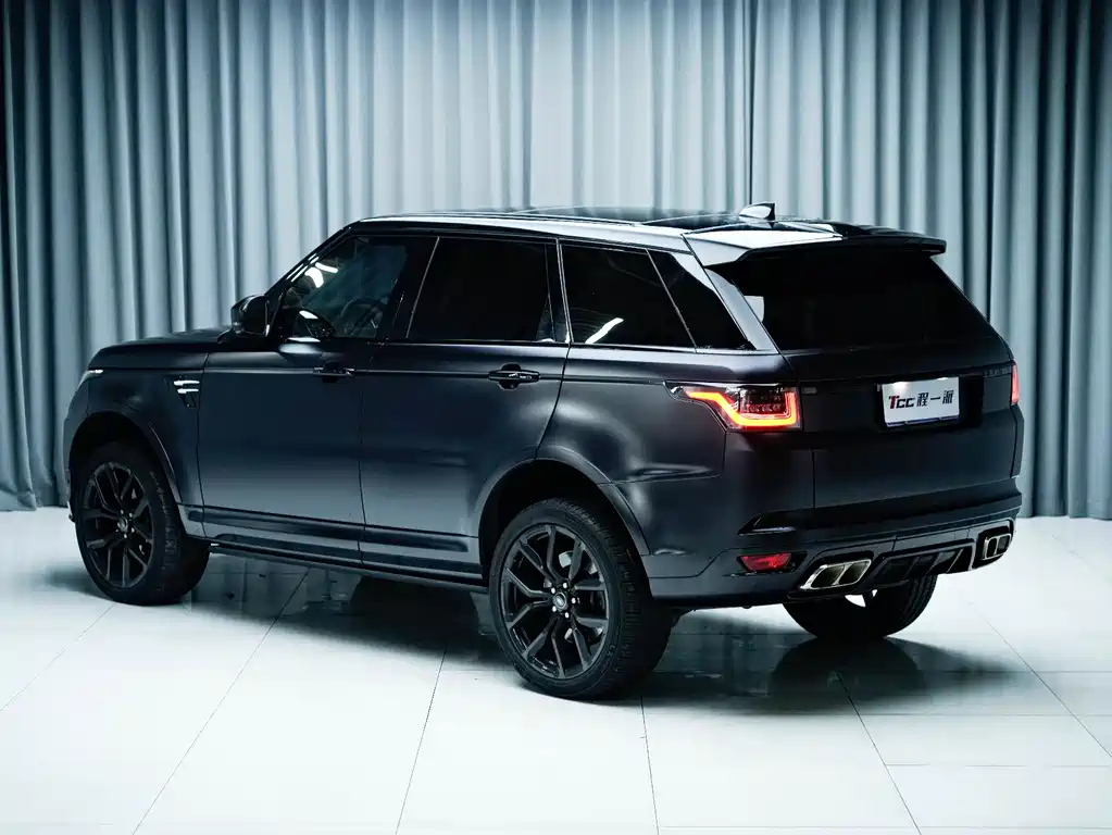 Land Rover Range Rover Sport 2023 — фото 7