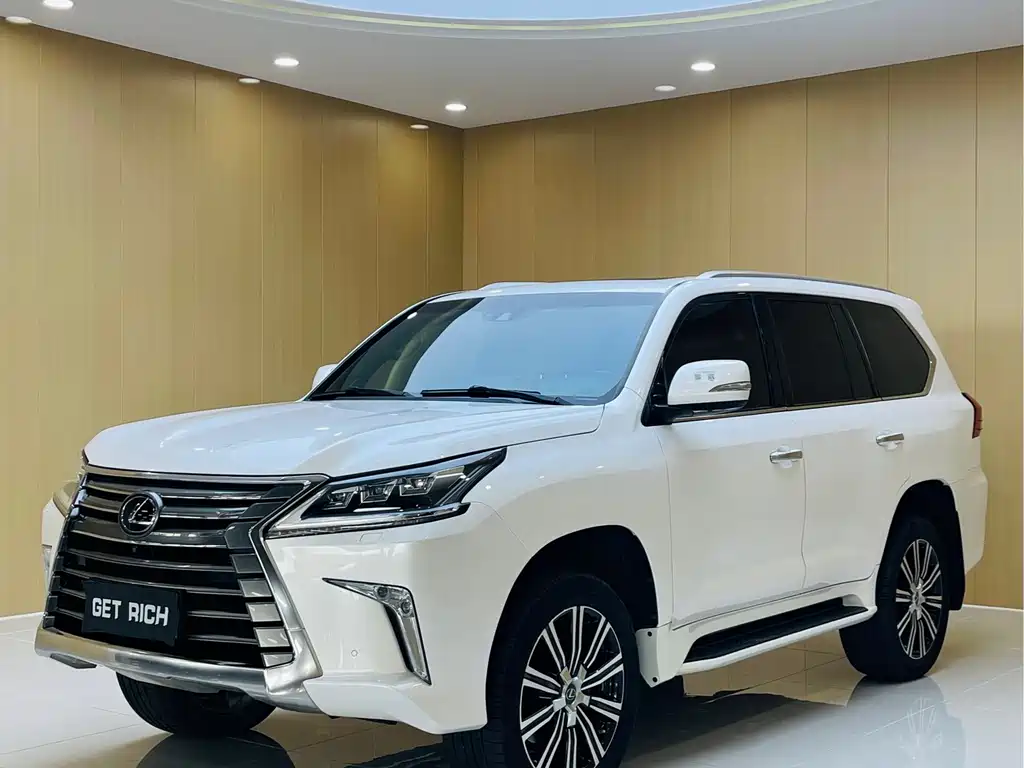 Lexus LX 2019 — фото 1