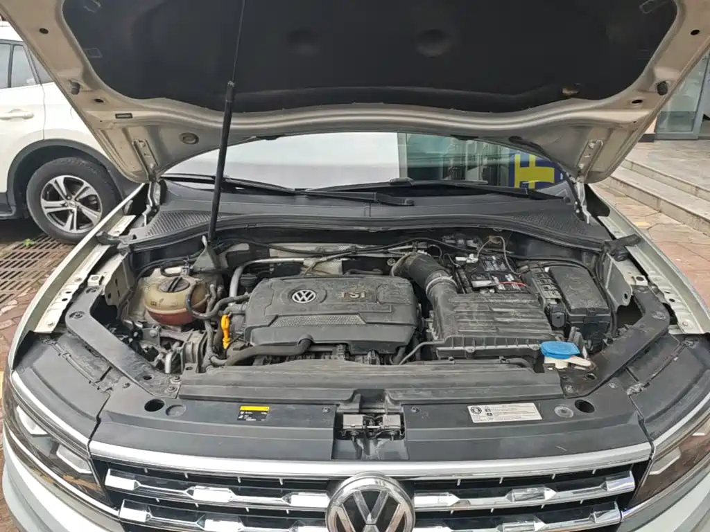Volkswagen Tiguan L 2018 — фото 20