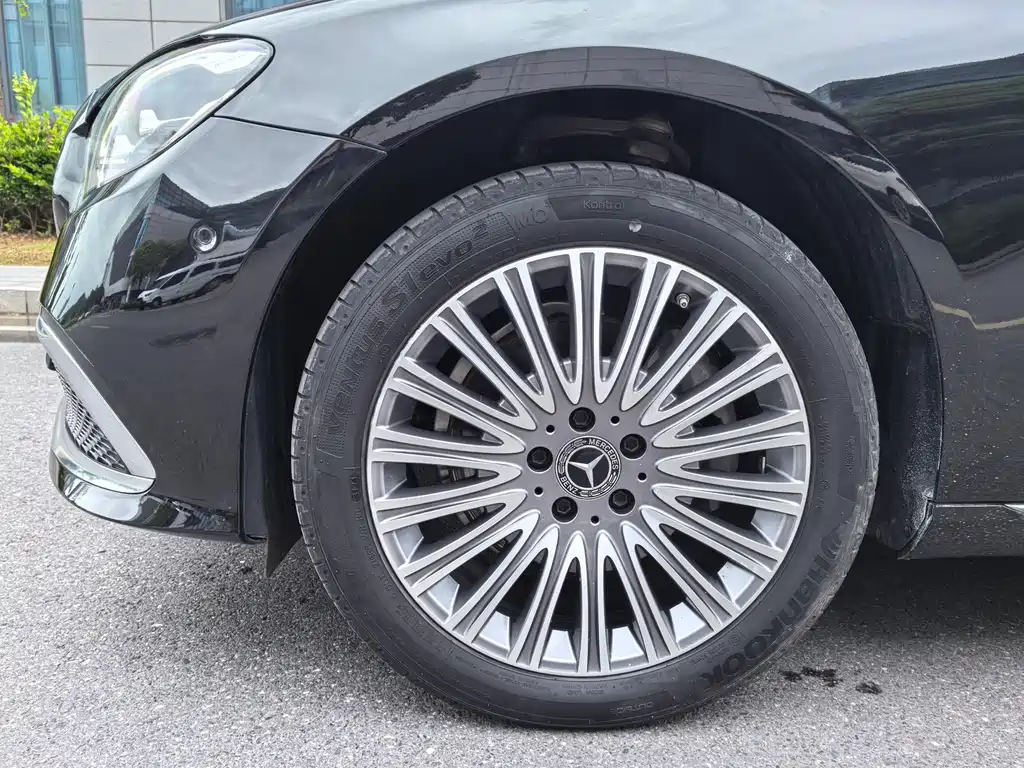 Mercedes-Benz E-Class 2020
