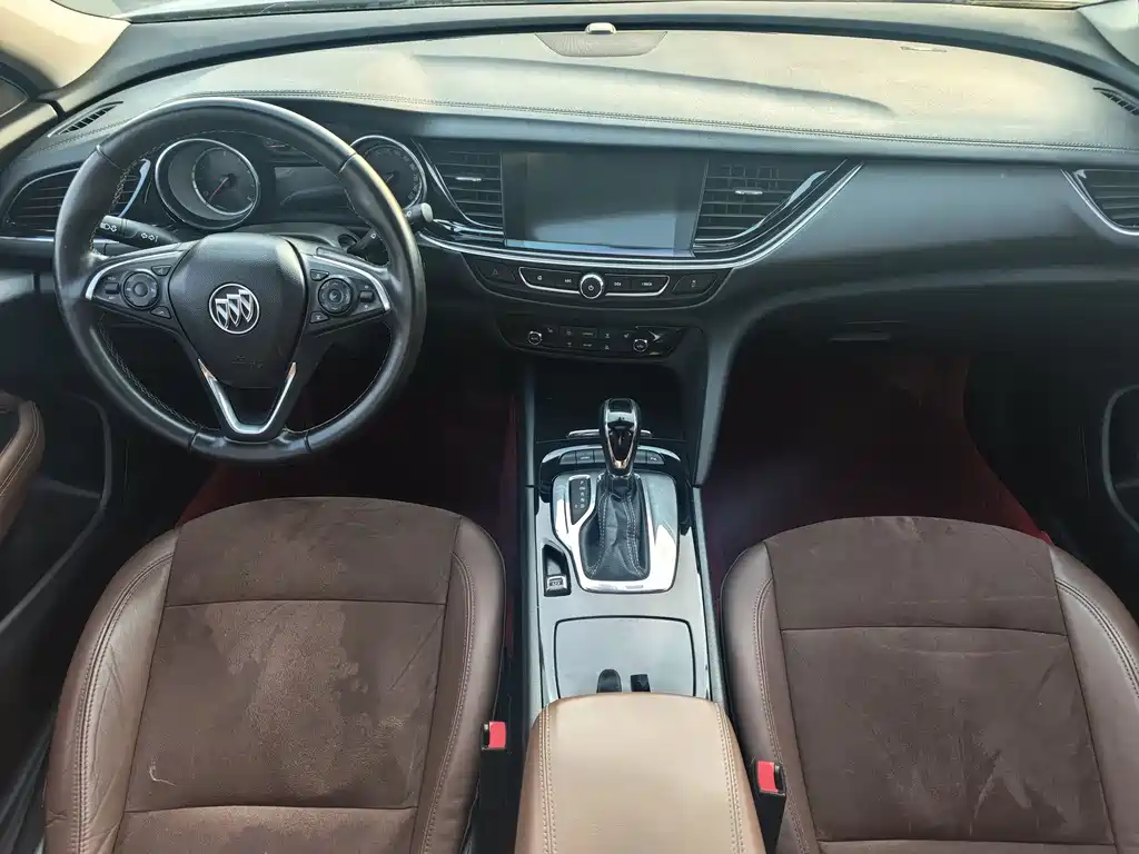 Buick Regal 2019 — фото 13