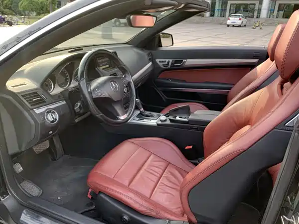 Mercedes-Benz E-Class 2016