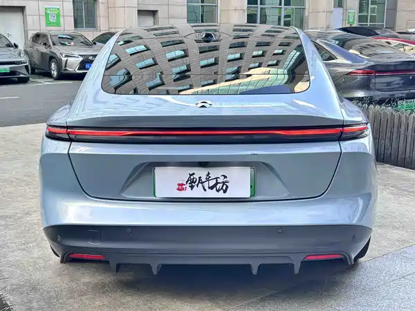NIO ET5 2022