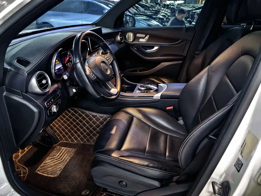 Mercedes-Benz GLC 2019