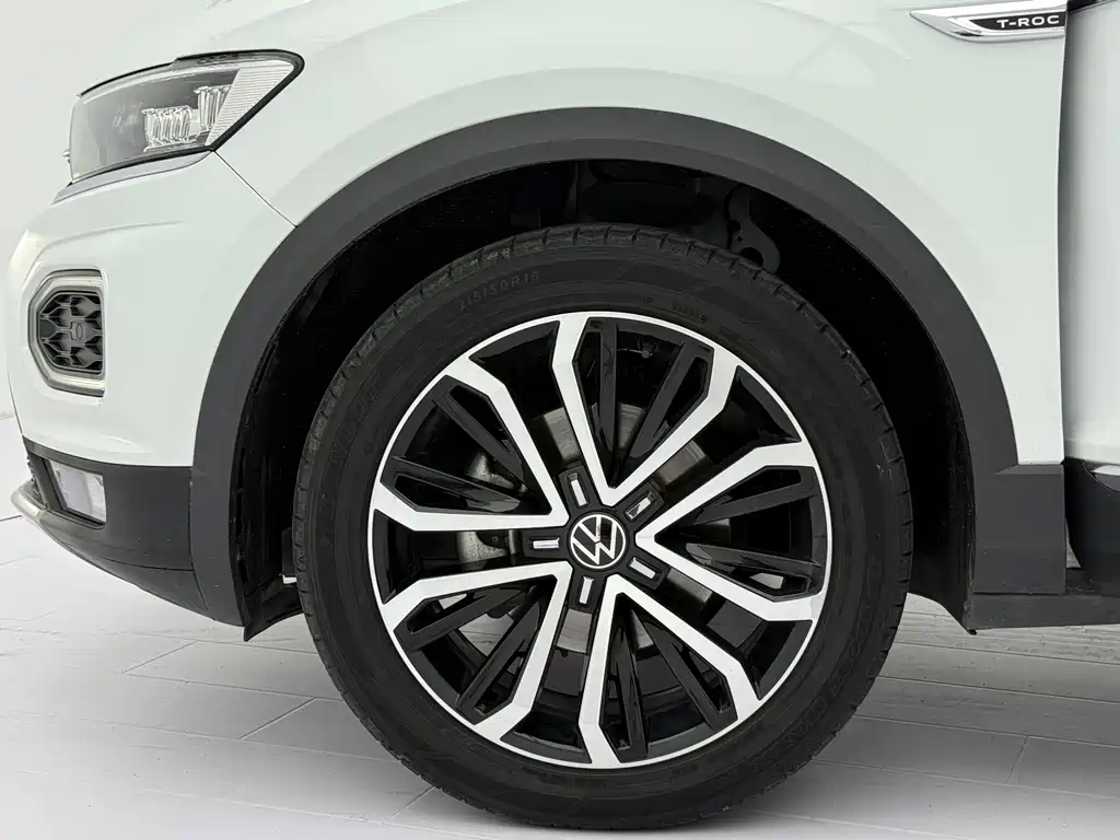 Volkswagen T-Roc 2022 — фото 19