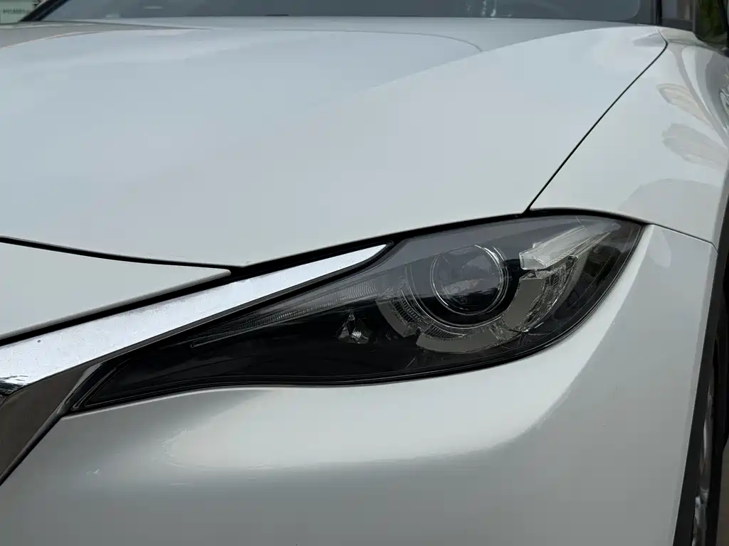 Mazda CX-4 2017 — фото 17