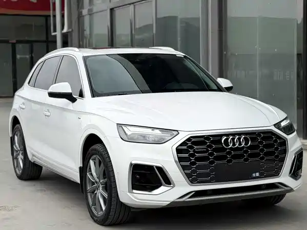 Audi Q5L 2022
