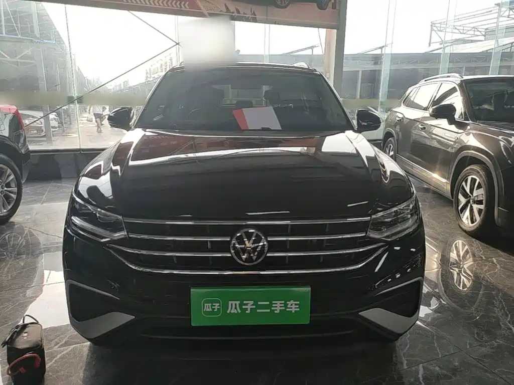 Volkswagen Tiguan L 2022