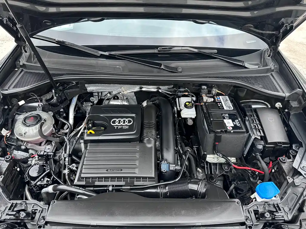 Audi Q3 2023 — фото 24
