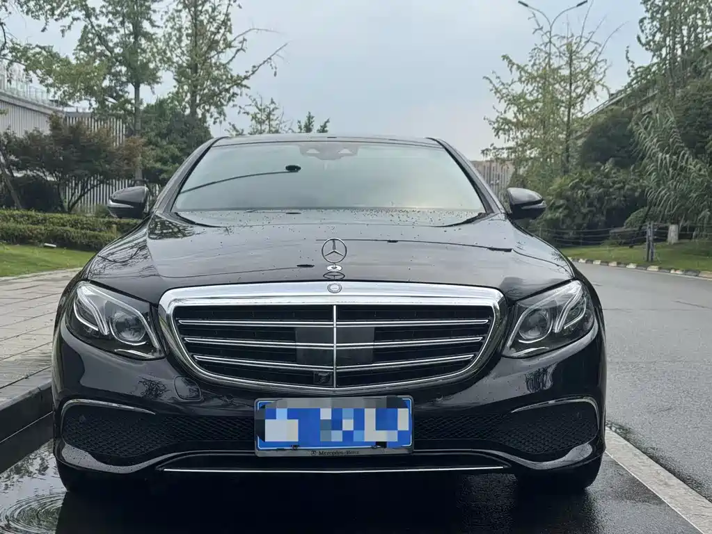 Mercedes-Benz E-Class 2016