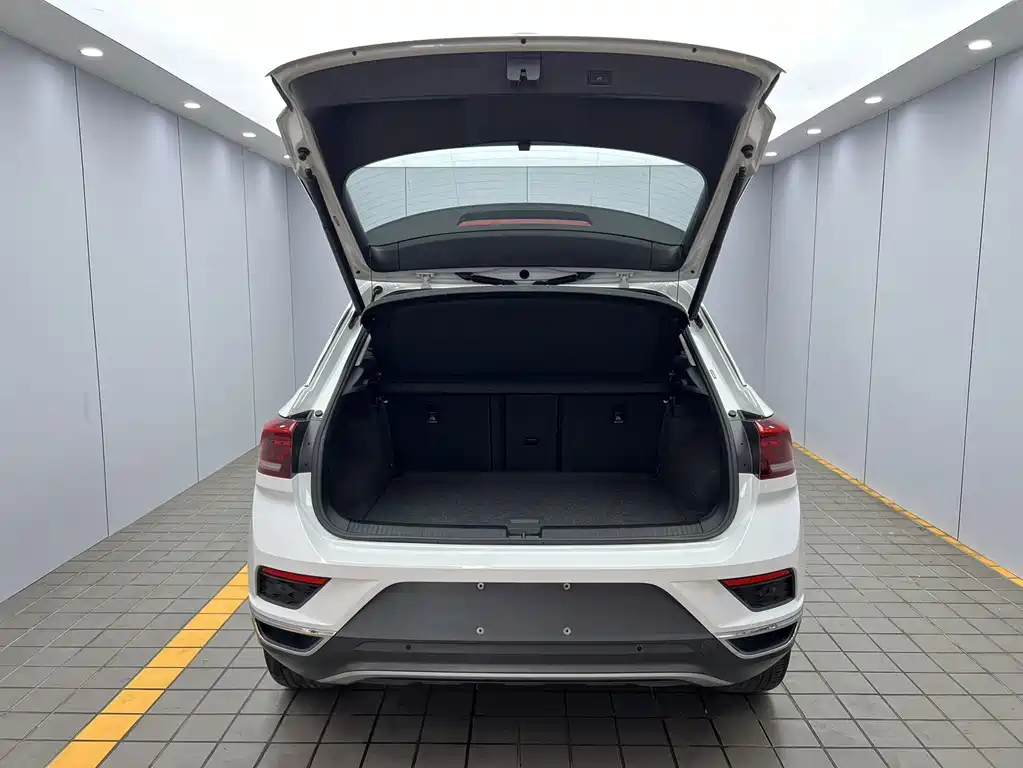 Volkswagen T-Roc 2022 — фото 19