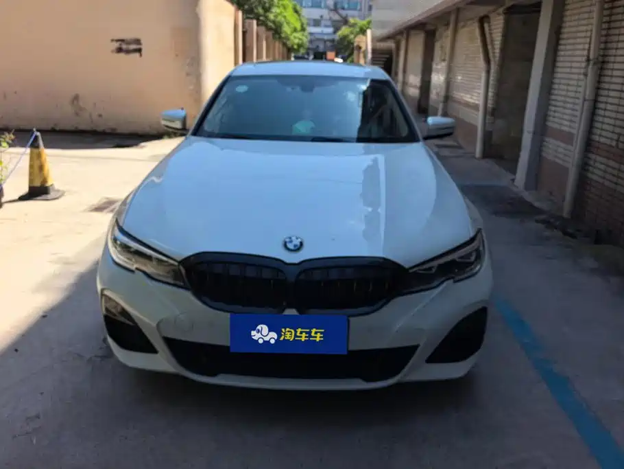 BMW 3 Series 2021