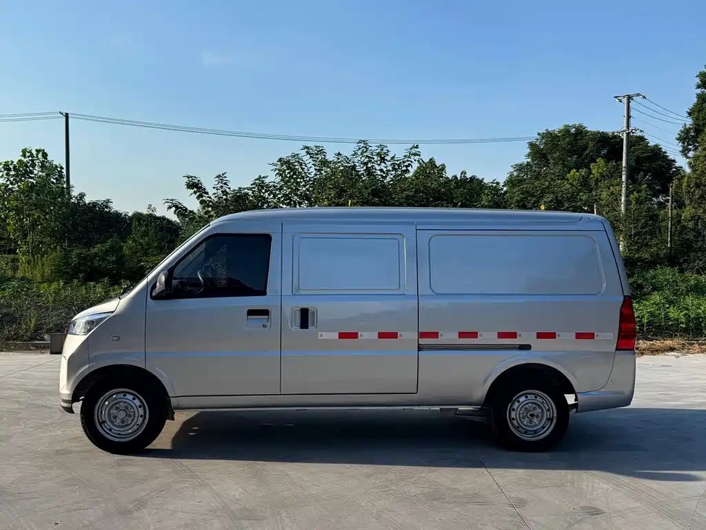 Wuling EV50 2022